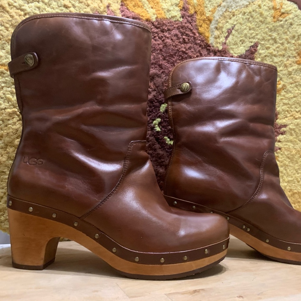 UGG Australian Shearling Clog Boots Brown Size 8